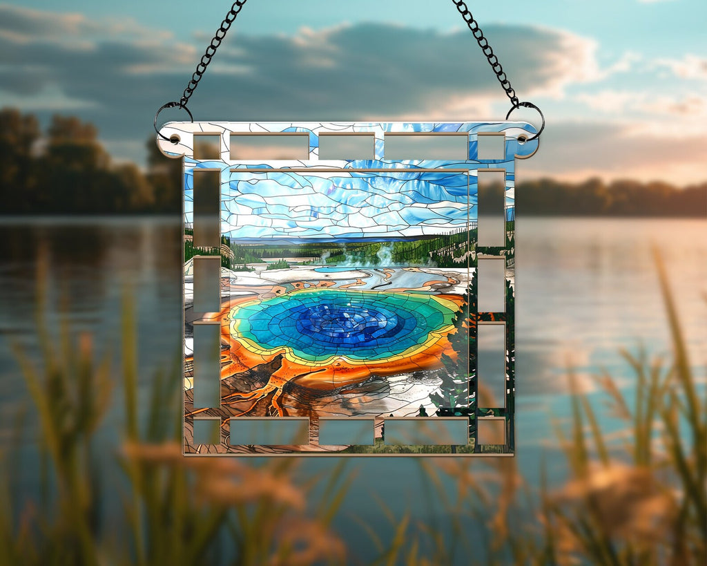 Yellowstone National Park Suncatcher, US National Parks Window Hangings Suncatcher, National Park Gifts, Housewarming Gift, Window Decor. SCBILUMIE15