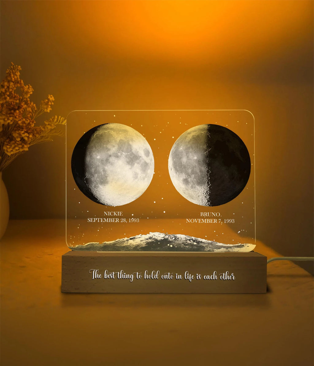 Personalized Moon Phase Light For Couple, Custom Moon Phase Gifts, Anniversary Gift For Her, Engagement Gifts, Married Couple Gift. NLFRBILUMIE15