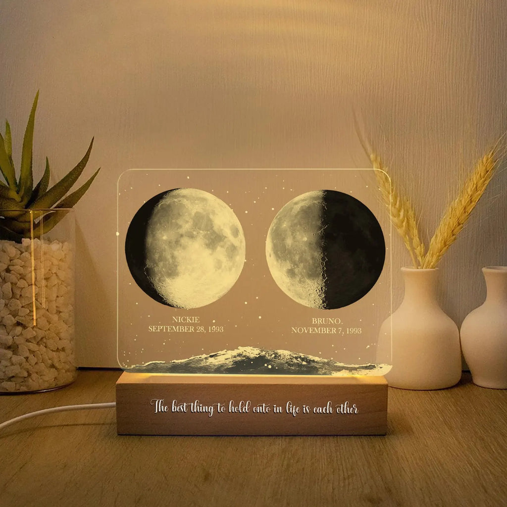 Personalized Moon Phase Light For Couple, Custom Moon Phase Gifts, Anniversary Gift For Her, Engagement Gifts, Married Couple Gift. NLFRBILUMIE15