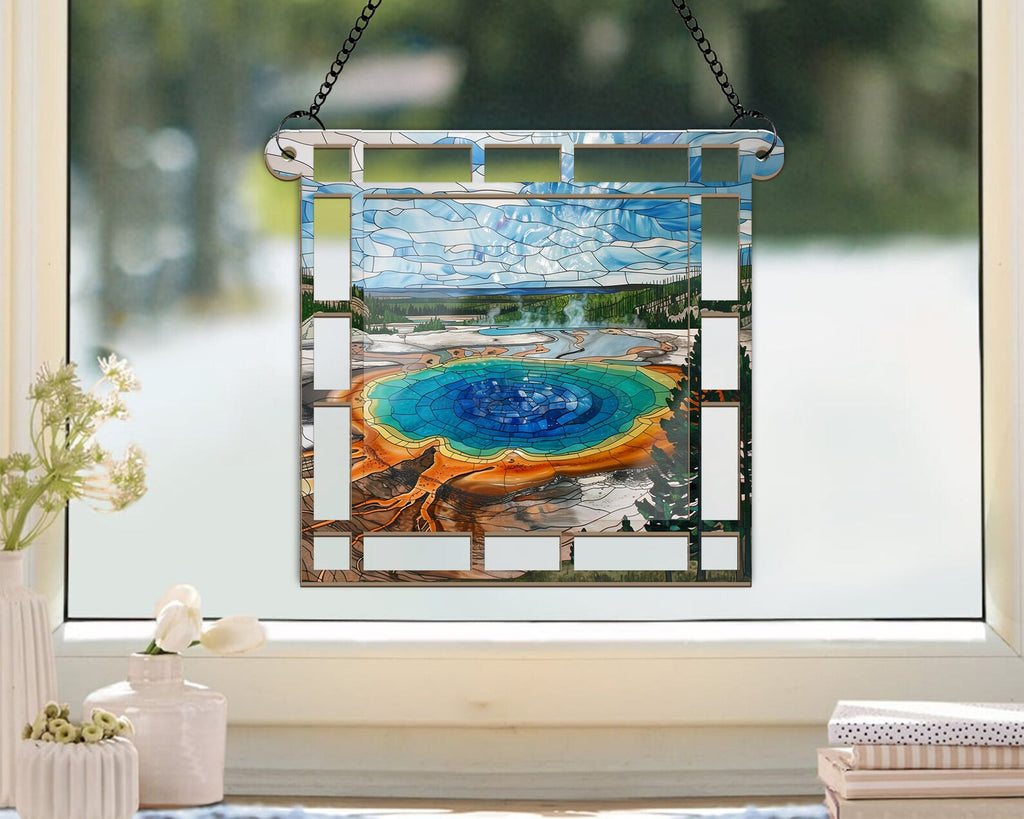 Yellowstone National Park Suncatcher, US National Parks Window Hangings Suncatcher, National Park Gifts, Housewarming Gift, Window Decor. SCBILUMIE15