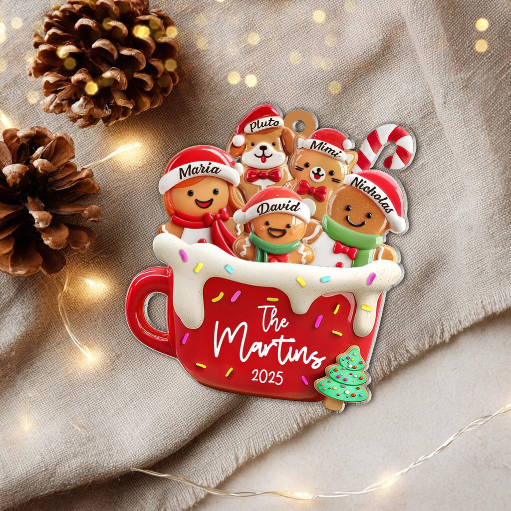 Personalized Gingerbread Ornament, Custom Gingerbread Family With Pet Ornament, Family Christmas Gift, Holiday Keepsake, Christmas Decor.  COBILUMIE60