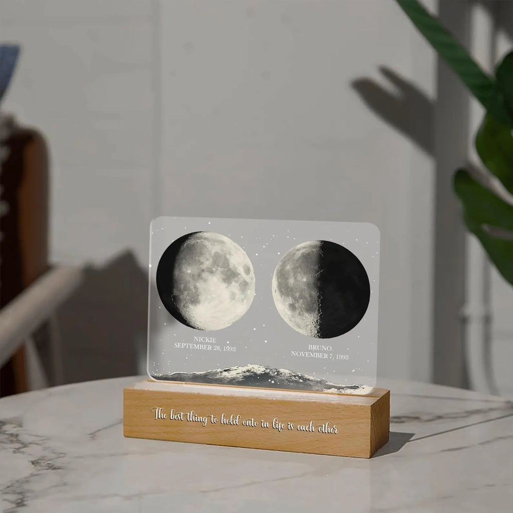 Personalized Moon Phase Light For Couple, Custom Moon Phase Gifts, Anniversary Gift For Her, Engagement Gifts, Married Couple Gift. NLFRBILUMIE15