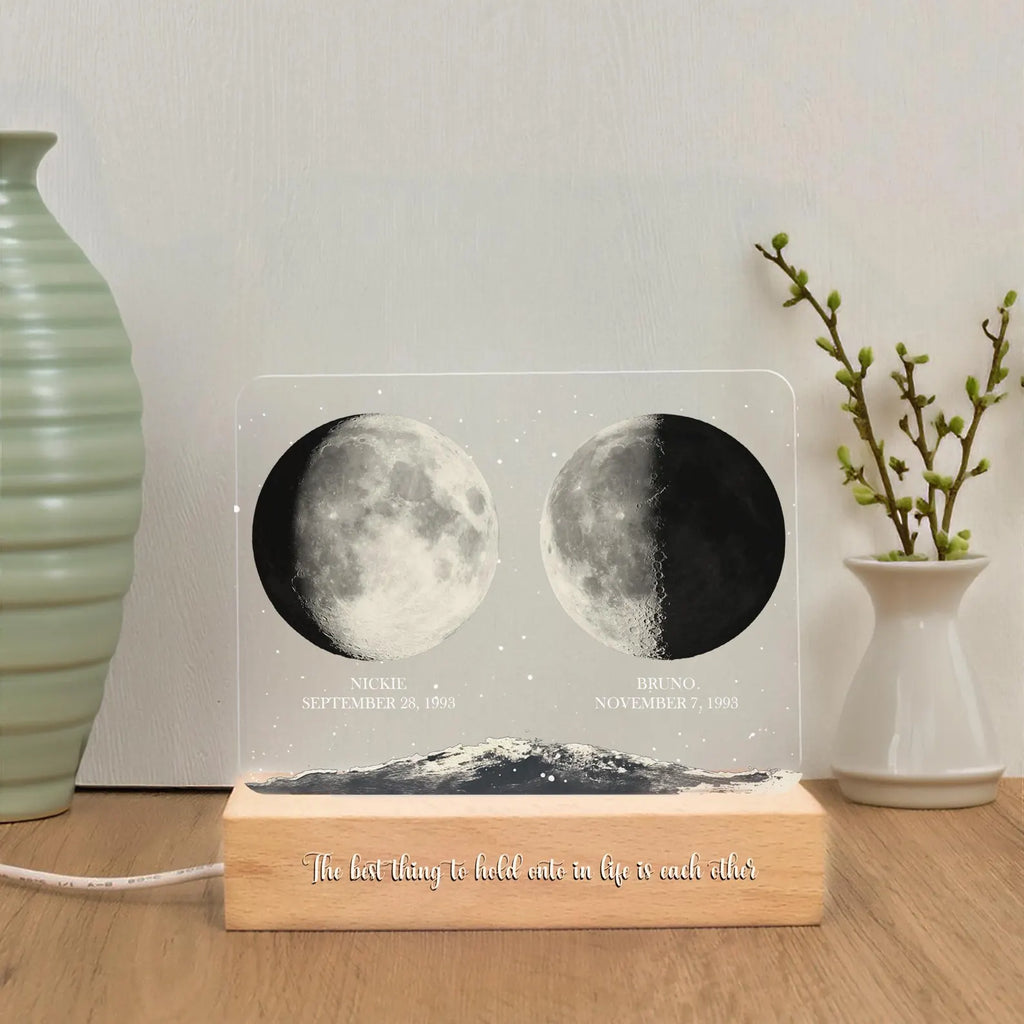 Personalized Moon Phase Light For Couple, Custom Moon Phase Gifts, Anniversary Gift For Her, Engagement Gifts, Married Couple Gift. NLFRBILUMIE15