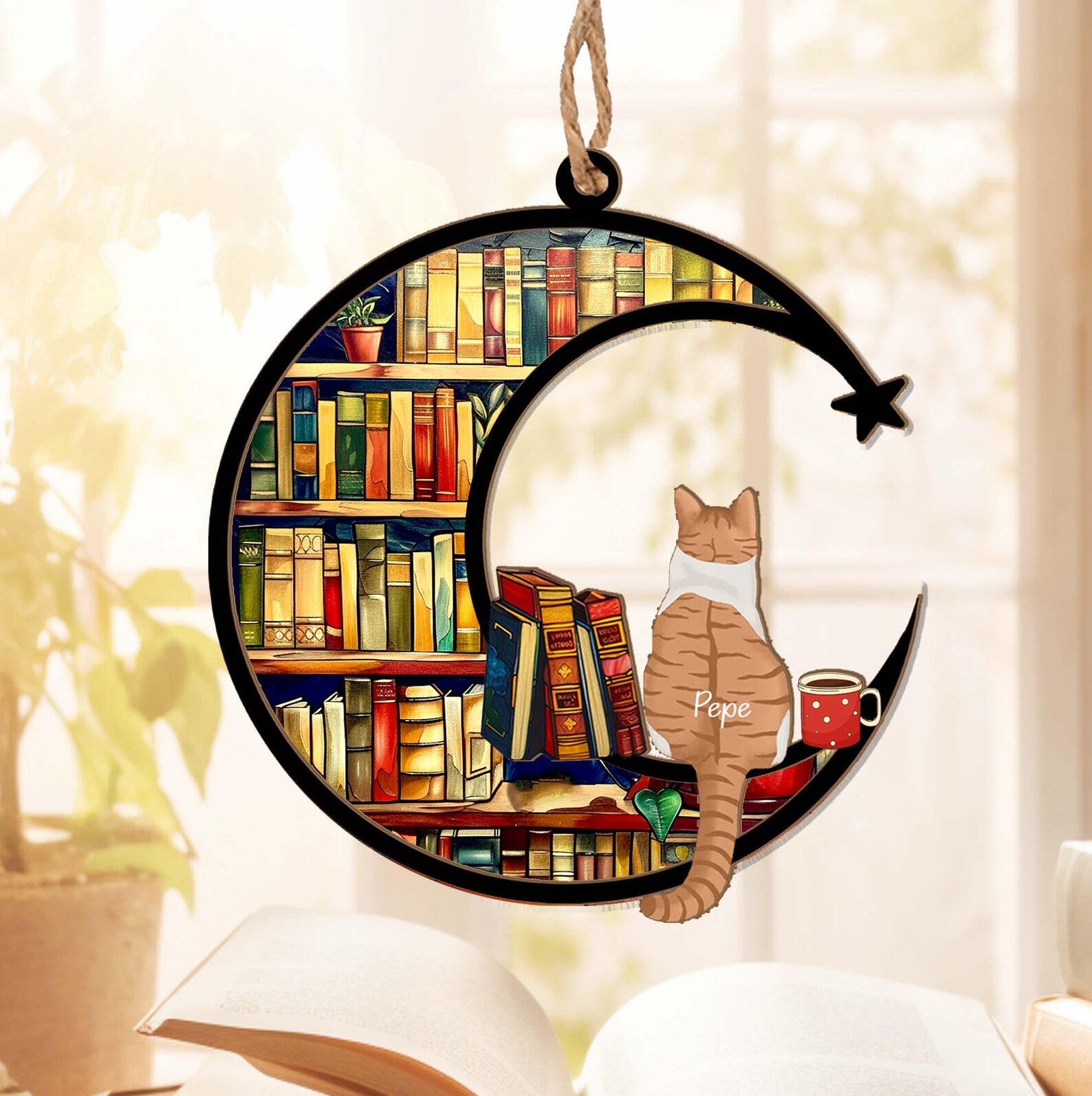 Personalized Cat Book Suncatcher, Custom Reading Cat Suncatcher, Bookish Gift, Cat Window Hangings, Gift for Cat Lover, Gift for Book Lovers. SCCBILUMMIE36