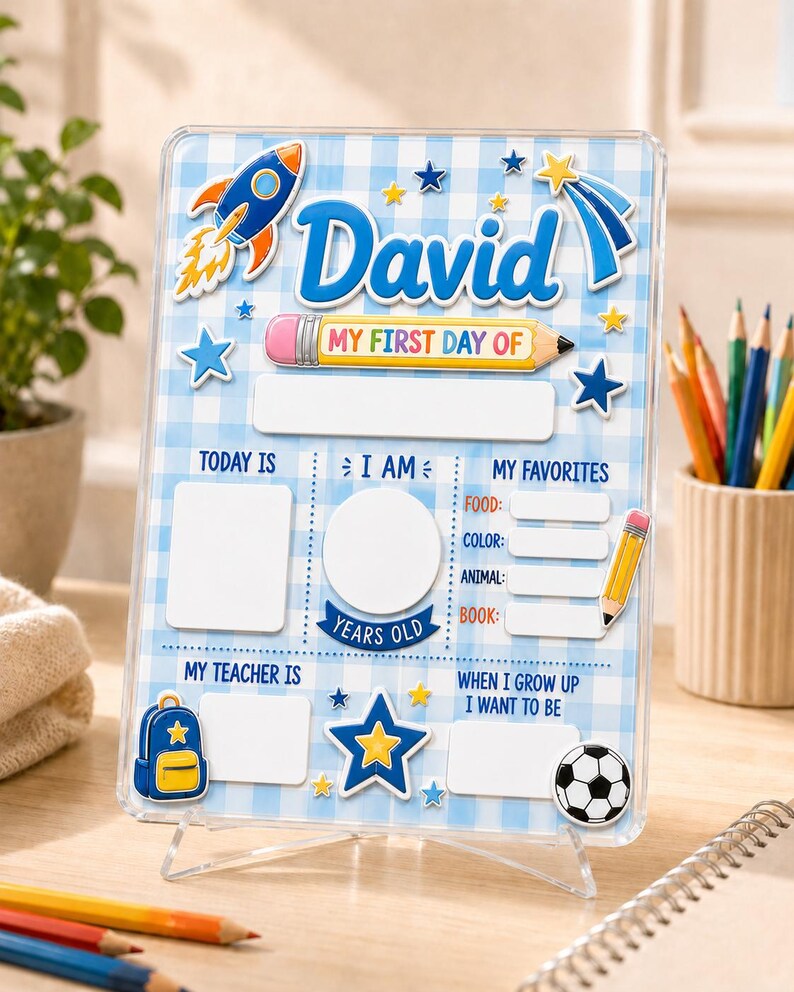 Personalized First And Last Day Of School Sign, Reusable School Sign, Back To School Gift, Dry Erase Board, First Day of School Board. DEBBILIMIE1