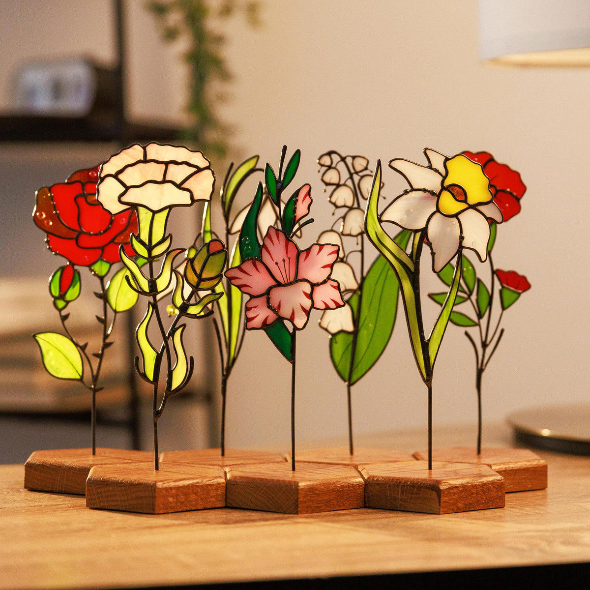 stained glass flower, flower decor, home decor, flower table decor, mushroom, stained glass, stained glass art, flower plant stake, flower suncatcher, flower ornaments, garden decor, garden stake, birth flower, personalized gift